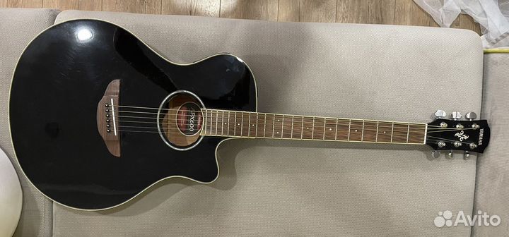 Гитара Yamaha APX600