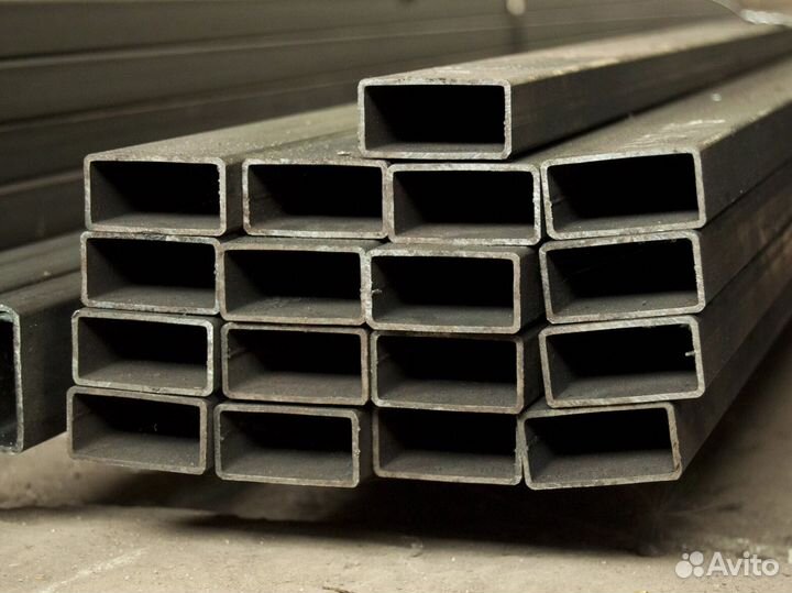 Профильная труба / Все размеры в наличии