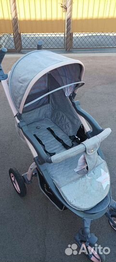 Прогулочная коляска