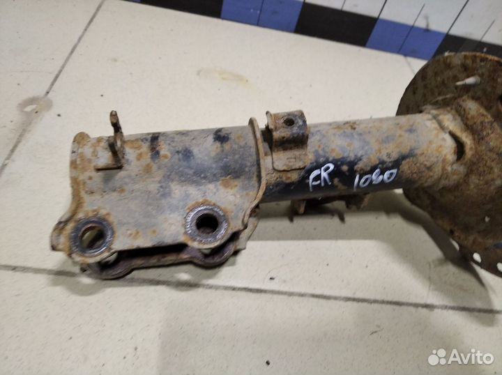 Амортизатор передний правый RIO 2011-2017