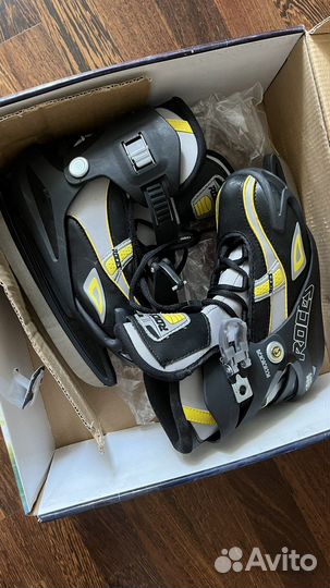 Коньки ледовые Roces