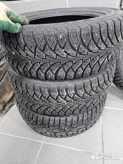 Roadstone Winguard WinSpike 185/60 R15