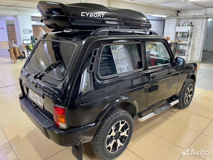 Автобокс Cybort на крышу LADA Niva