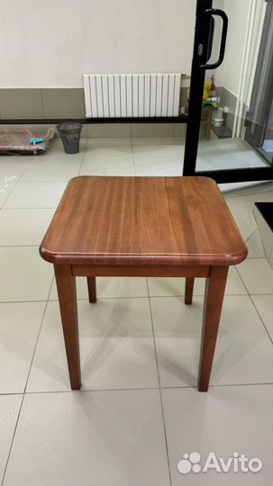 Столы из ясеня