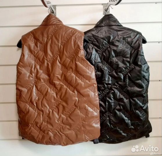 Женские жители безрукавки от 46 до 56 размера