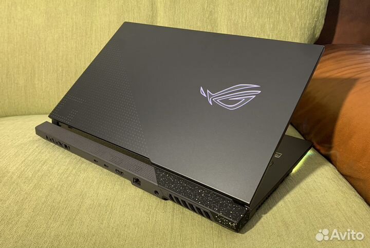 Asus ROG G17 ryzen 7 6800H 2K 240HZ