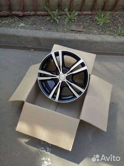 Литой диск skad R17 (1 шт.)