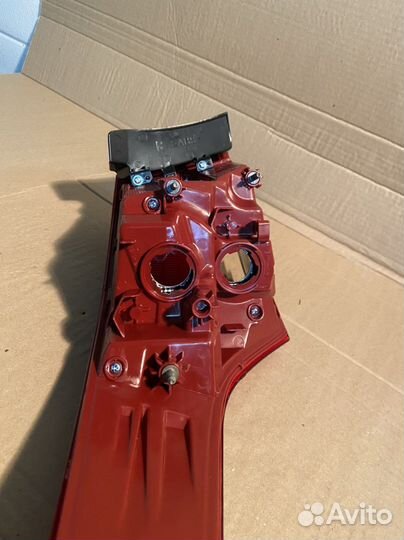 Новый фонарь правый наружный Hyundai Solaris 2 дор