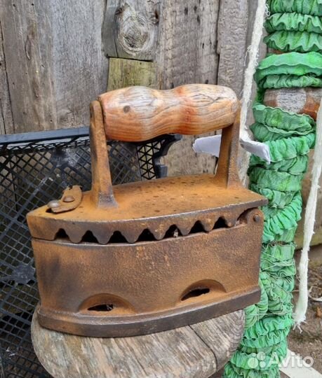 Старый утюг