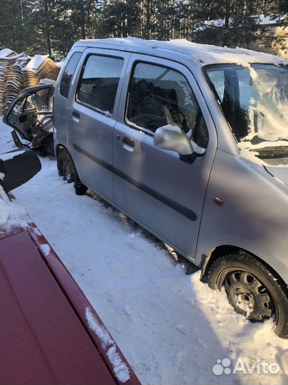 Запчасти на Opel agila