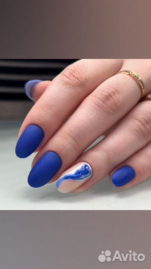 Маникюр педикюр