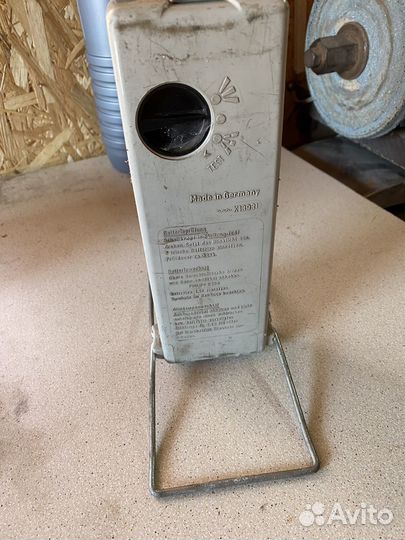 Знак аварийной остановки mercedes