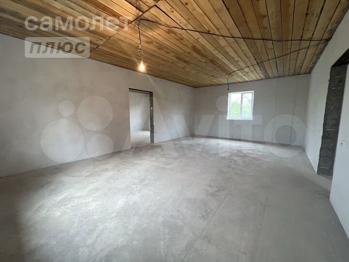 Дом 177,4 м² на участке 4,7 сот.