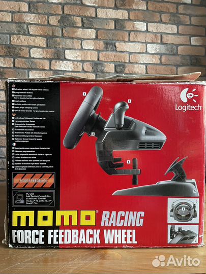 Игровой руль Logitech momo racing новый