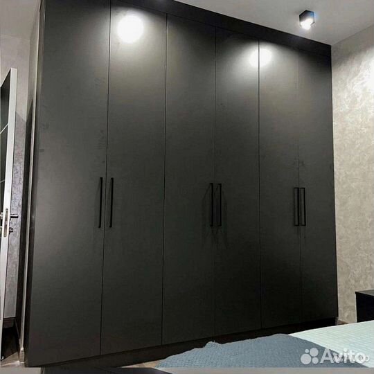 Шкаф 'Caravan Luminescent' на заказ