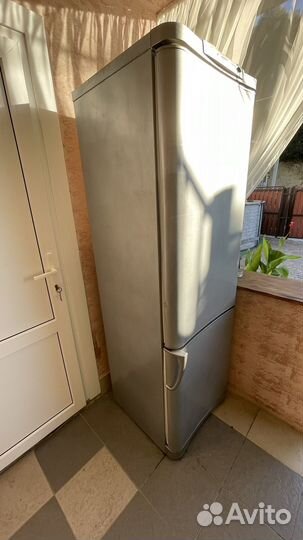 Холодильник indesit 185см