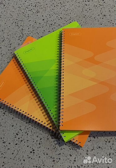 Тетрадь на кольцах a4