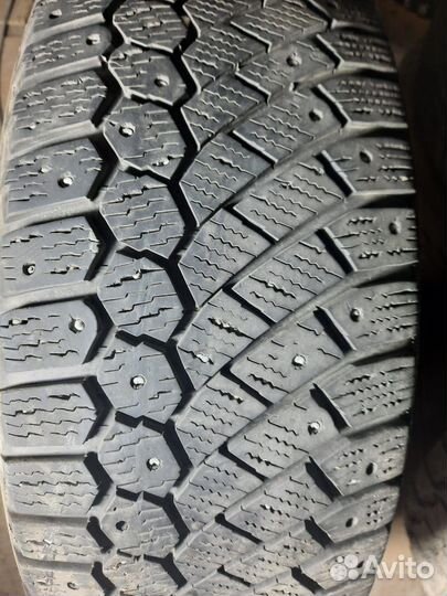 Gislaved Nord Frost 200 205/55 R16 88T
