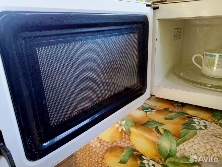 Микроволновка бу Erisson