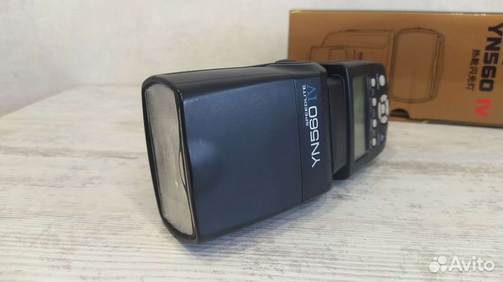 Вспышка камеры Yongnuo YN560 IV