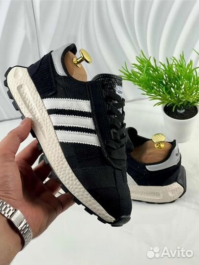 Кроссовки adidas retropy E5