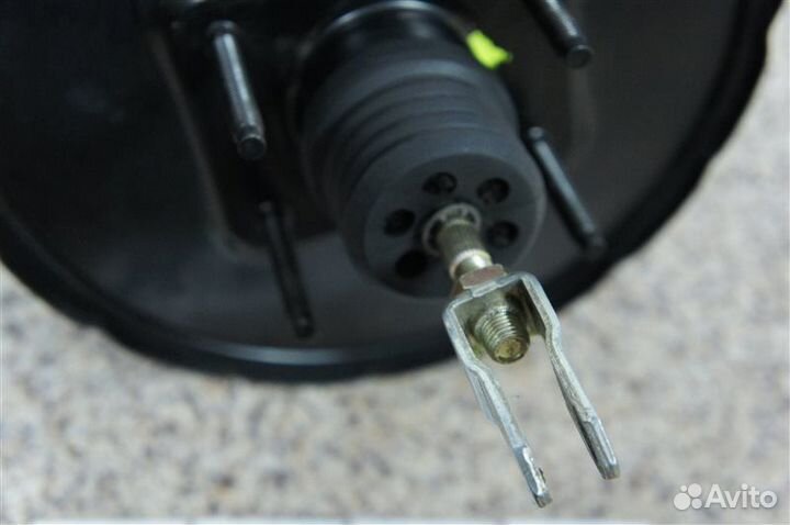 Вакуумный усилитель тормозов Nissan R’nessa