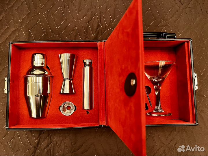 Кейс бармена