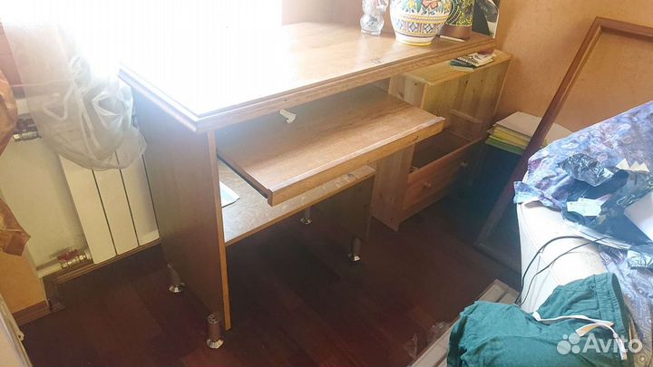 Письменный стол из массива дуба