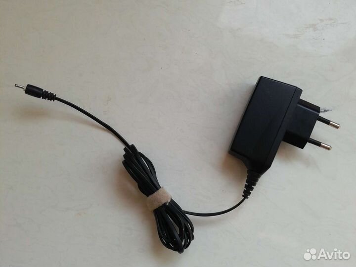 Зарядка Nokia тонкая