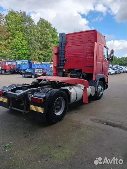 Pазбираем грузовик Volvo FH 1999-2001