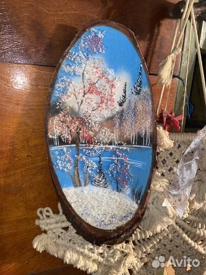 Картина на срезе дерева