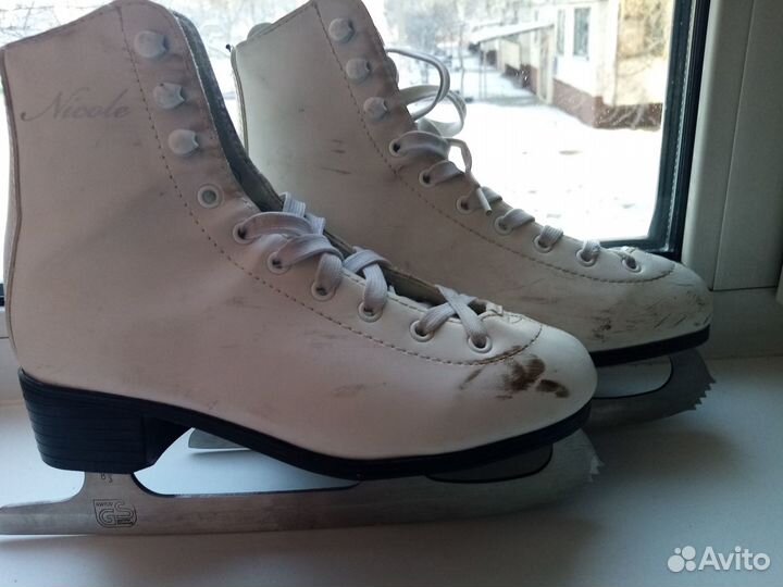 Коньки фигурные