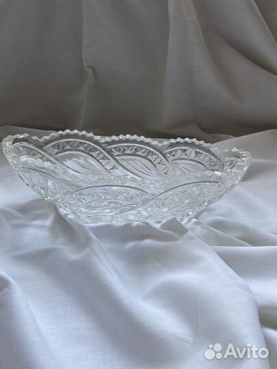 Хрустальная ваза