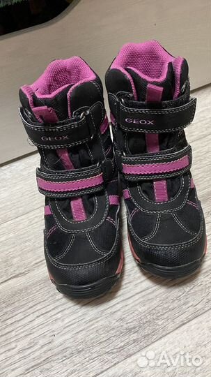 Продам ботинки Geox 29