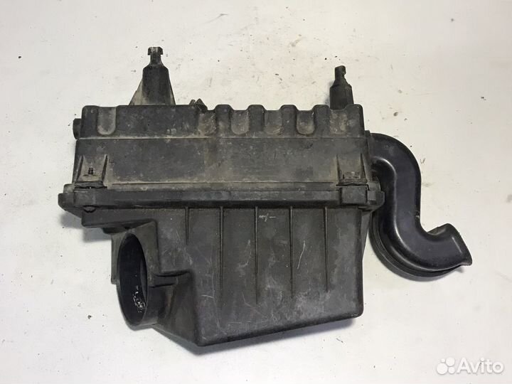 Корпус воздушного фильтра Ford Focus I Фокус 1.8