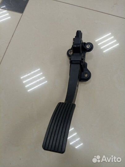 Педаль газа электронная Mitsubishi Outlander Sport