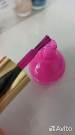 Лак для ногтей (эффект гель-лака)