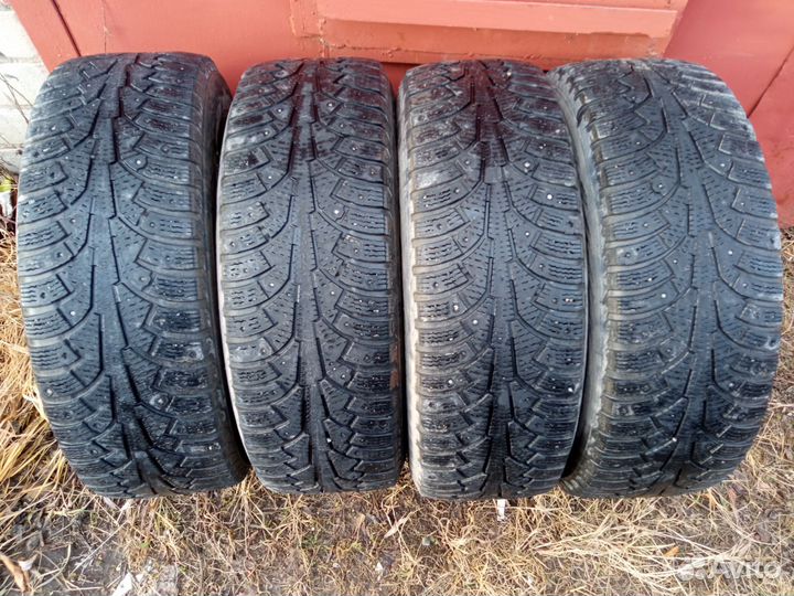 Nokian Tyres Hakkapeliitta 5 215/65 R16 102T