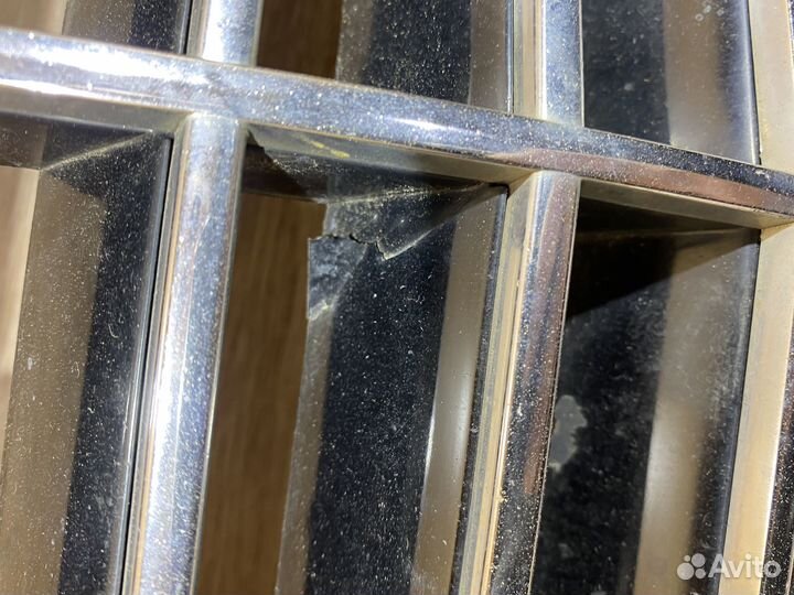 Решетка радиатора Mercedes Benz W210 рест 130397