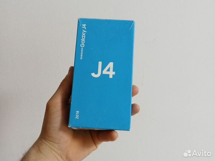 Samsung Galaxy J4 (2018), 3/32 ГБ