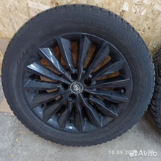 R18 Nokian Tyres Hakkapeliitta 8 245/50, PCD 5x114.3 DIA 67.1