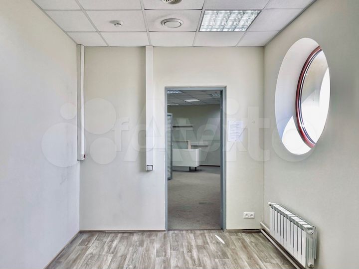 Сдам офисное помещение, 423 м²