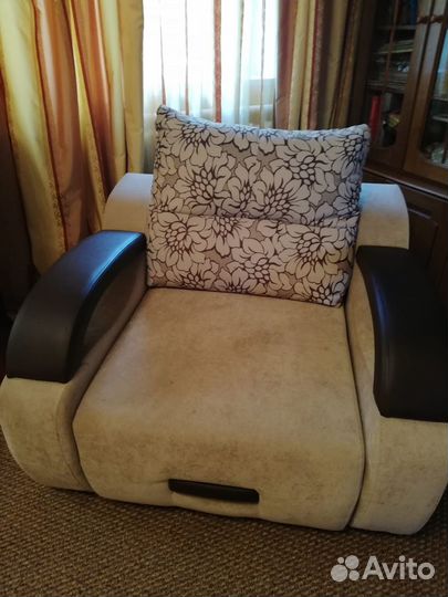 Продаётся диван