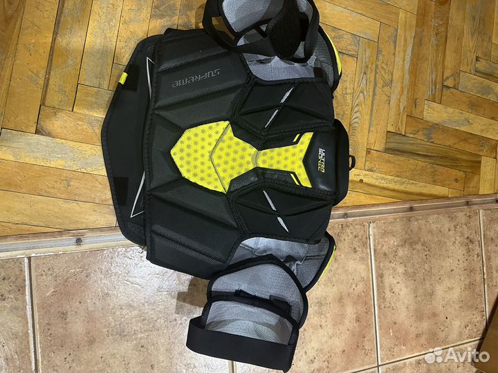 Нагрудник хоккейный Supreme Ultrasonic Sr M