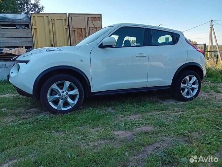 Nissan Juke, 2011