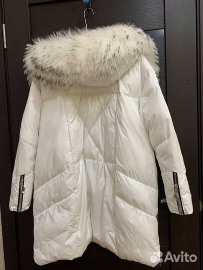 Пуховик зимний женский