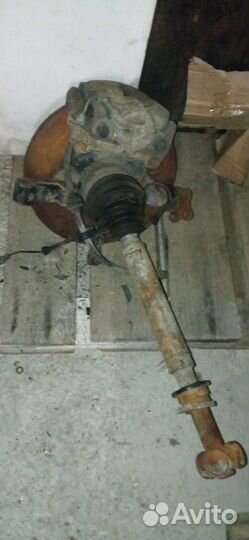 Renault laguna 2 в сборе поворотный кулак