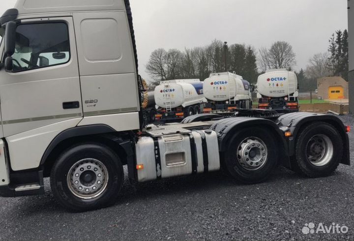 В разборке грузовик Volvo,FH 2005-2008