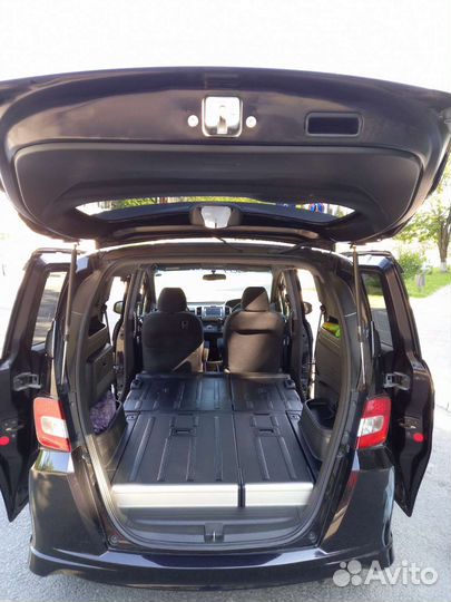 Honda Freed 1.5 CVT, 2012, 107 000 км