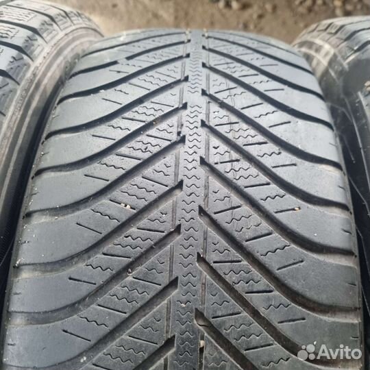 Goodyear Vector 4Seasons 205/55 R16 91H
